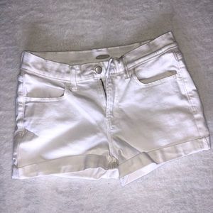 🌴Old Navy White Shorts 4